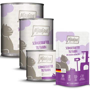 MjAMjAM schmackhafter Truthahn an leckeren Möhrchen